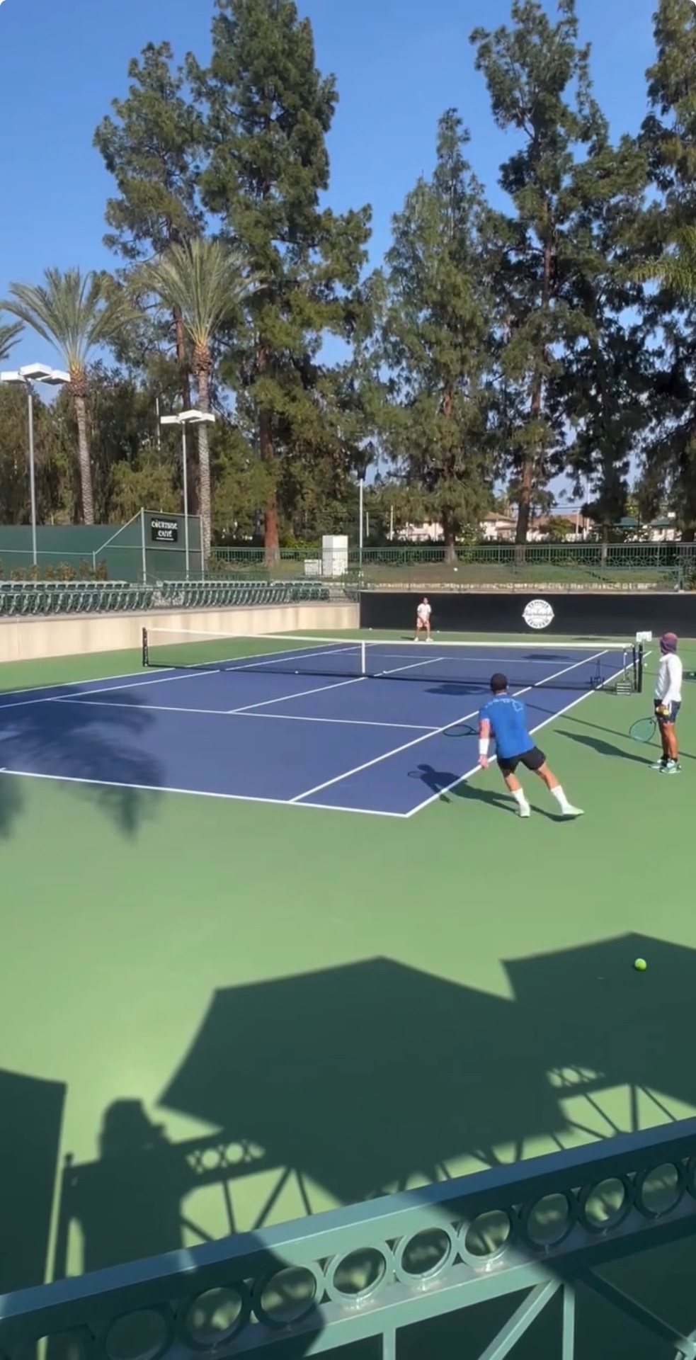 Live coaching session on court